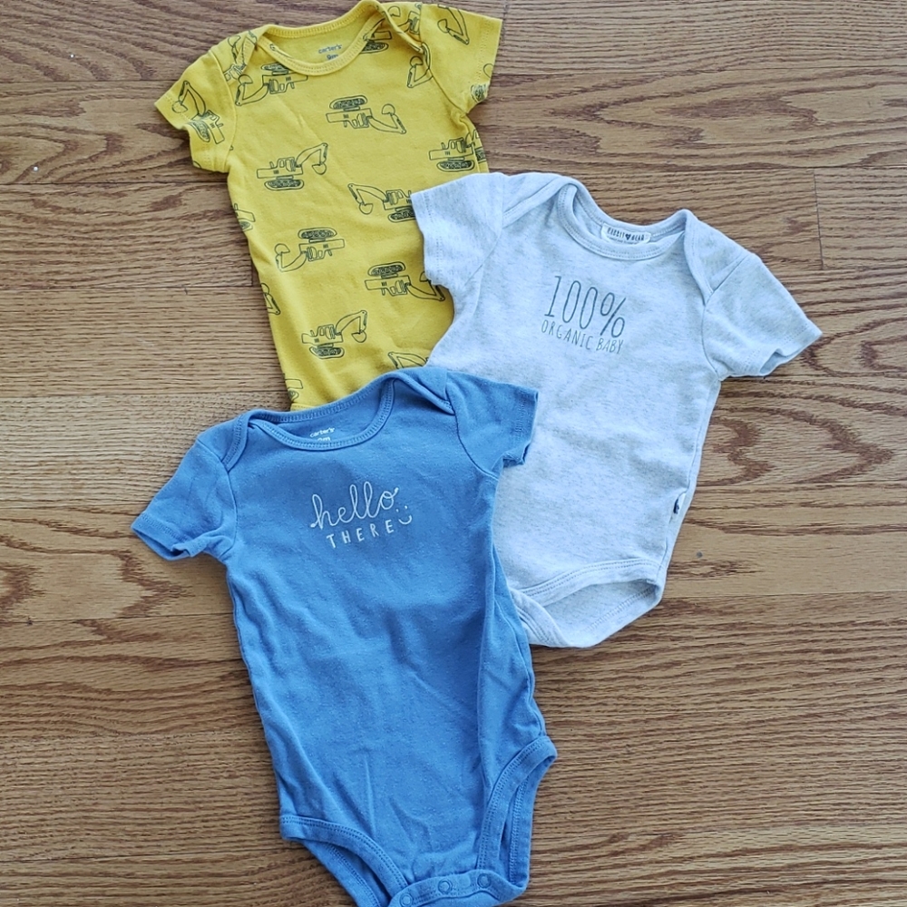 🎉HP🎉Baby boy onesies bundle 6-9m 🐥